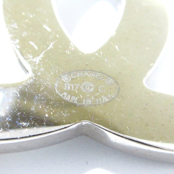 CHANEL Coco Mark Brooch - Picture 4 of 6